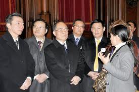 Mendorong kerjasama dengan Belgia, Inggris dan Parlemen Eropa